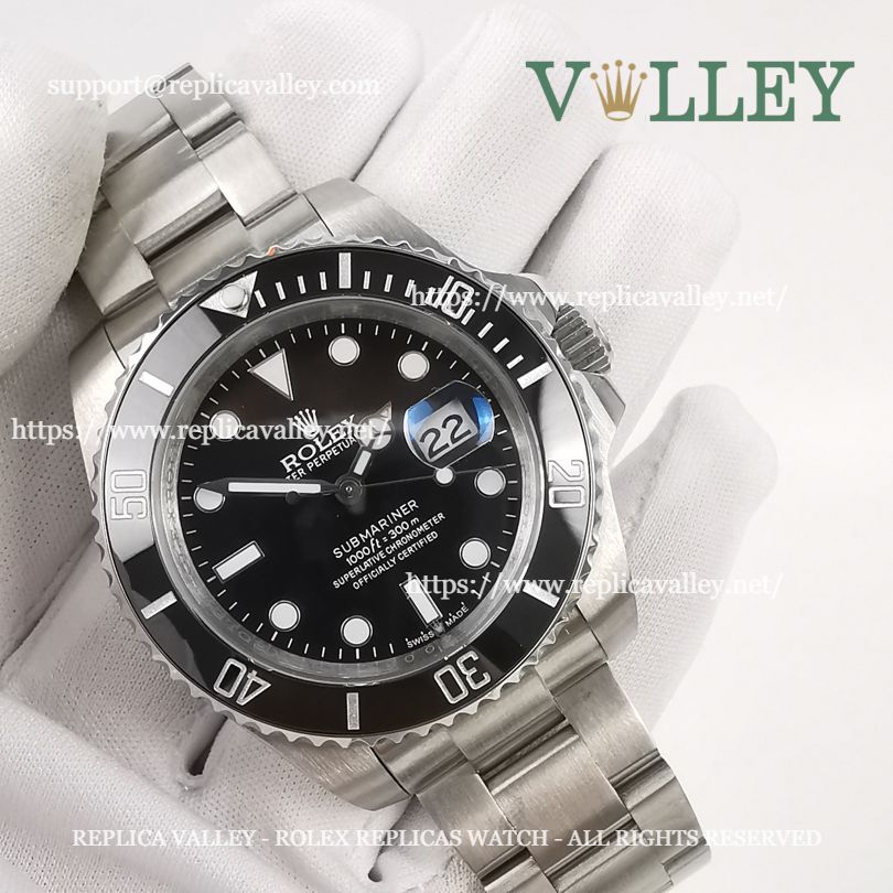 Rolex Submariner Date 41mm 126610 MK1 Oystersteel Black Dial