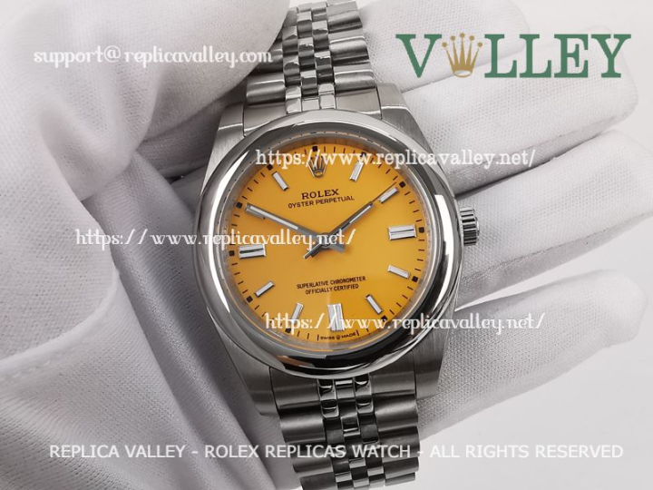 Replica Rolex Oyster Perpetual 124300 41MM Yellow Dial Jubilee